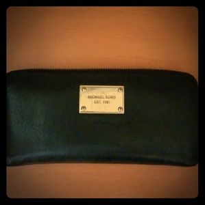 Michael Kors wallet